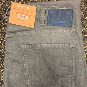 Patagonia Men’s Straight Fit Jeans-Grey